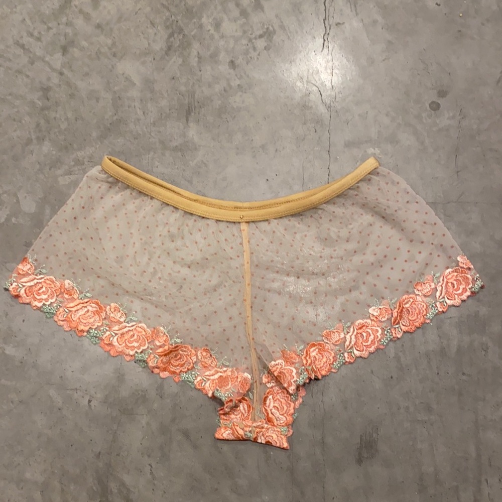 Balconette intimate shorts